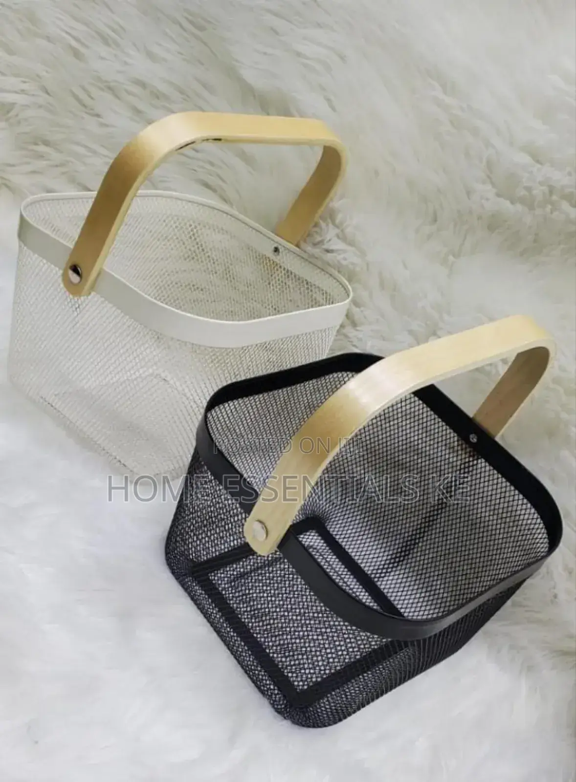 *Storage/Fruit Basket With Handles