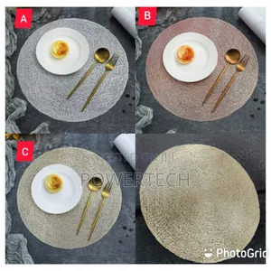 *Non Woven Table Mats*