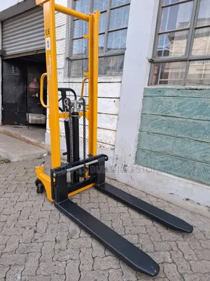 Lifting Hydraulic Manual Stacker ;2t,1.6mtrs