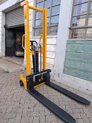 Lifting Hydraulic Manual Stacker ;2t,1.6mtrs
