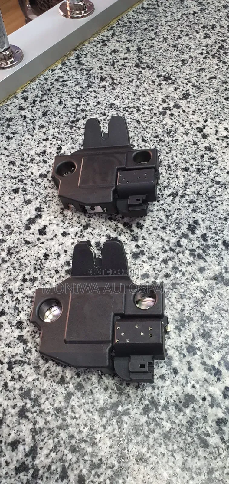 Bootlock Toyota Premio 260