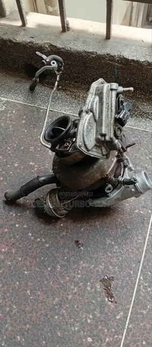 Mitsubishi 4p10 Turbocharger