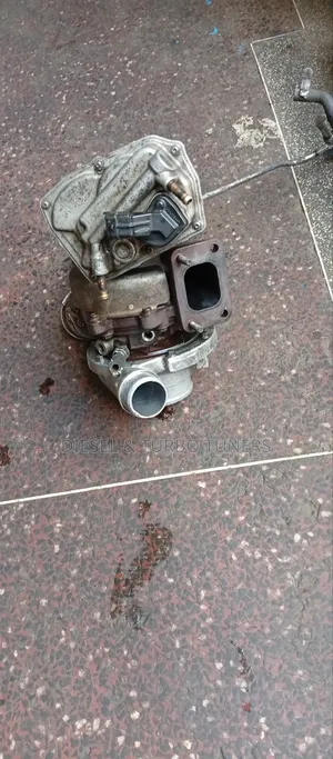 Mitsubishi 4p10 Turbocharger