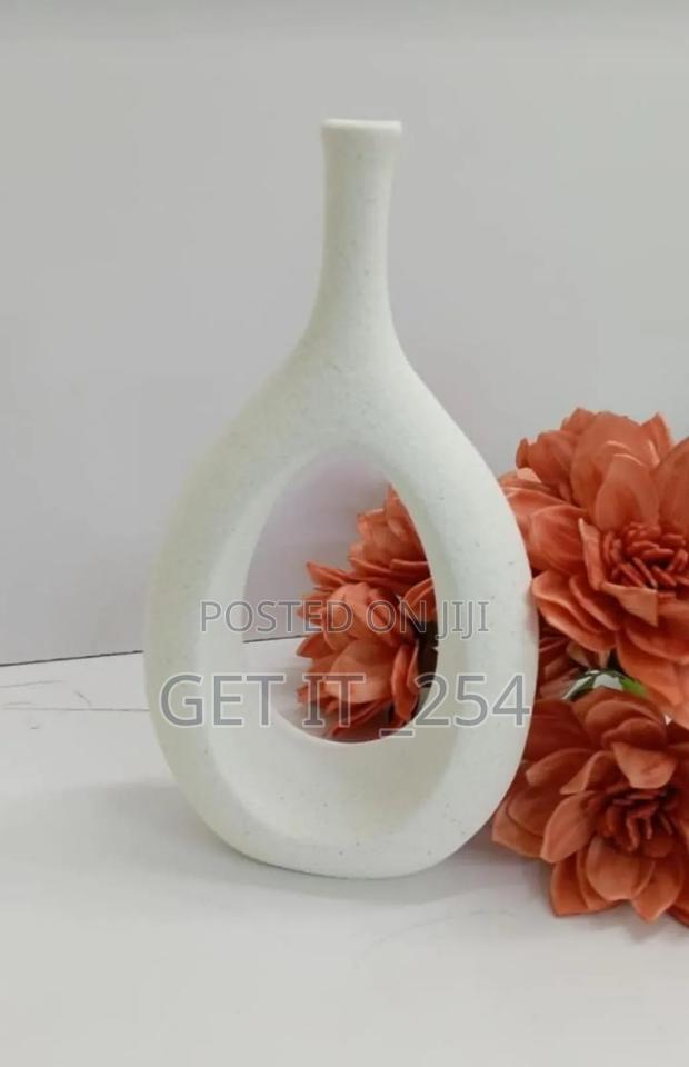 Nordic Doughnut Vas Long Cork Shape Vase Concrete Ceramic - thumbnail 4