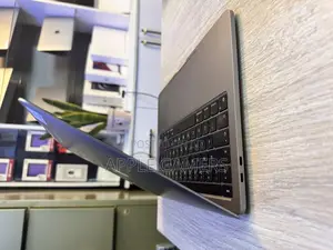 Laptop Apple MacBook Pro 8GB Apple M1 SSD 512GB