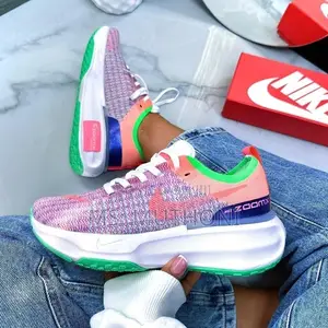 Ladies Nike Invisible Run 3 Zoom Trainer36-40
