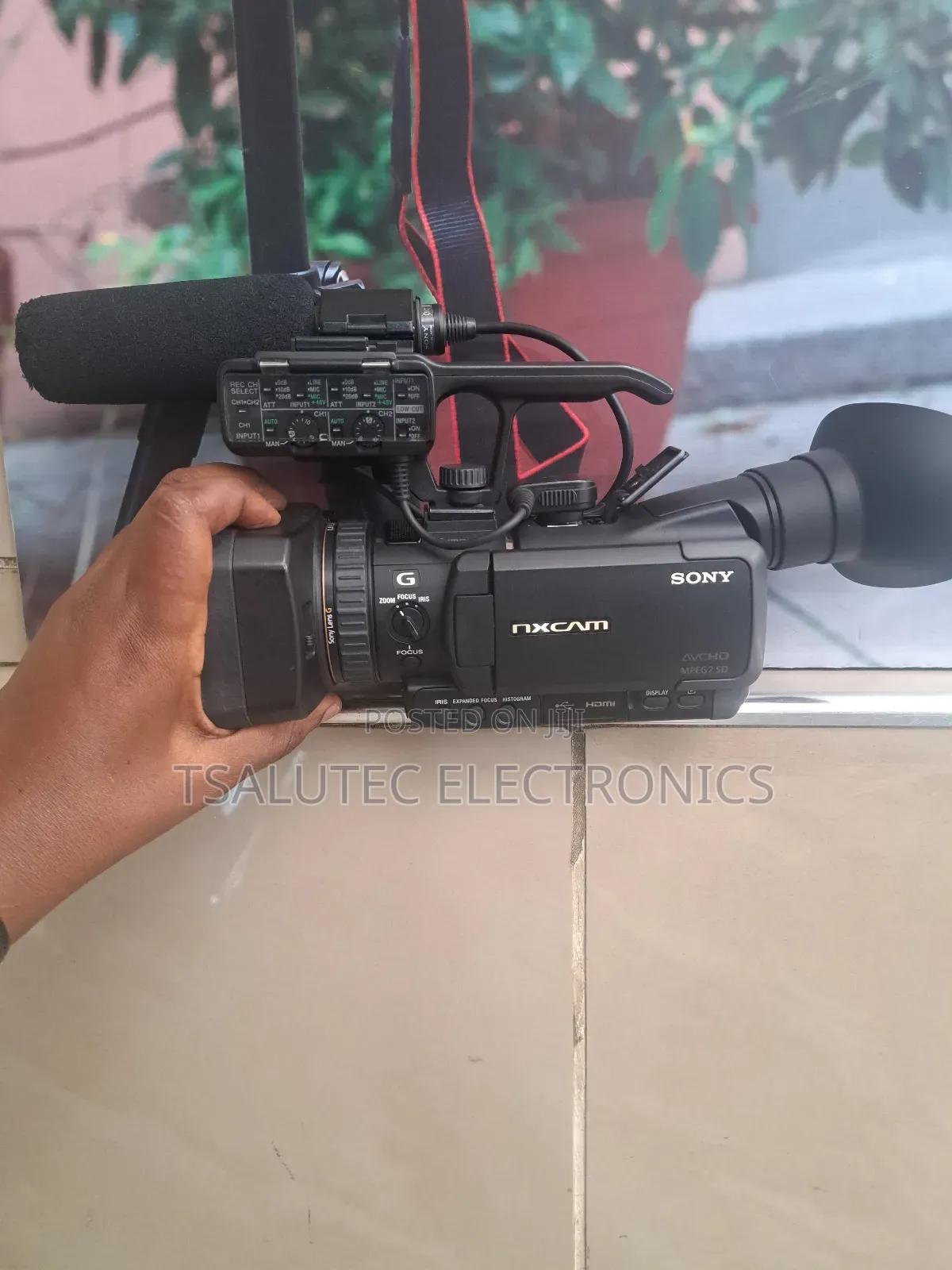 Sony Nxcam 70u