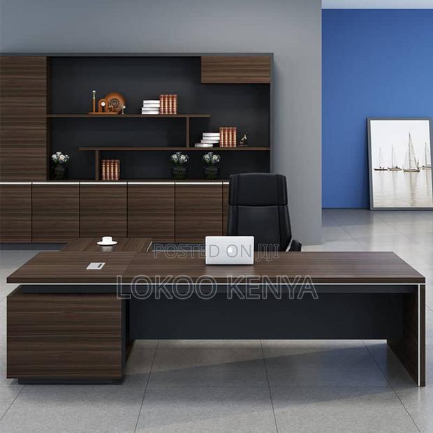 Office Desk : 1.8 Meter Executive Manager Office Desk - thumbnail 5