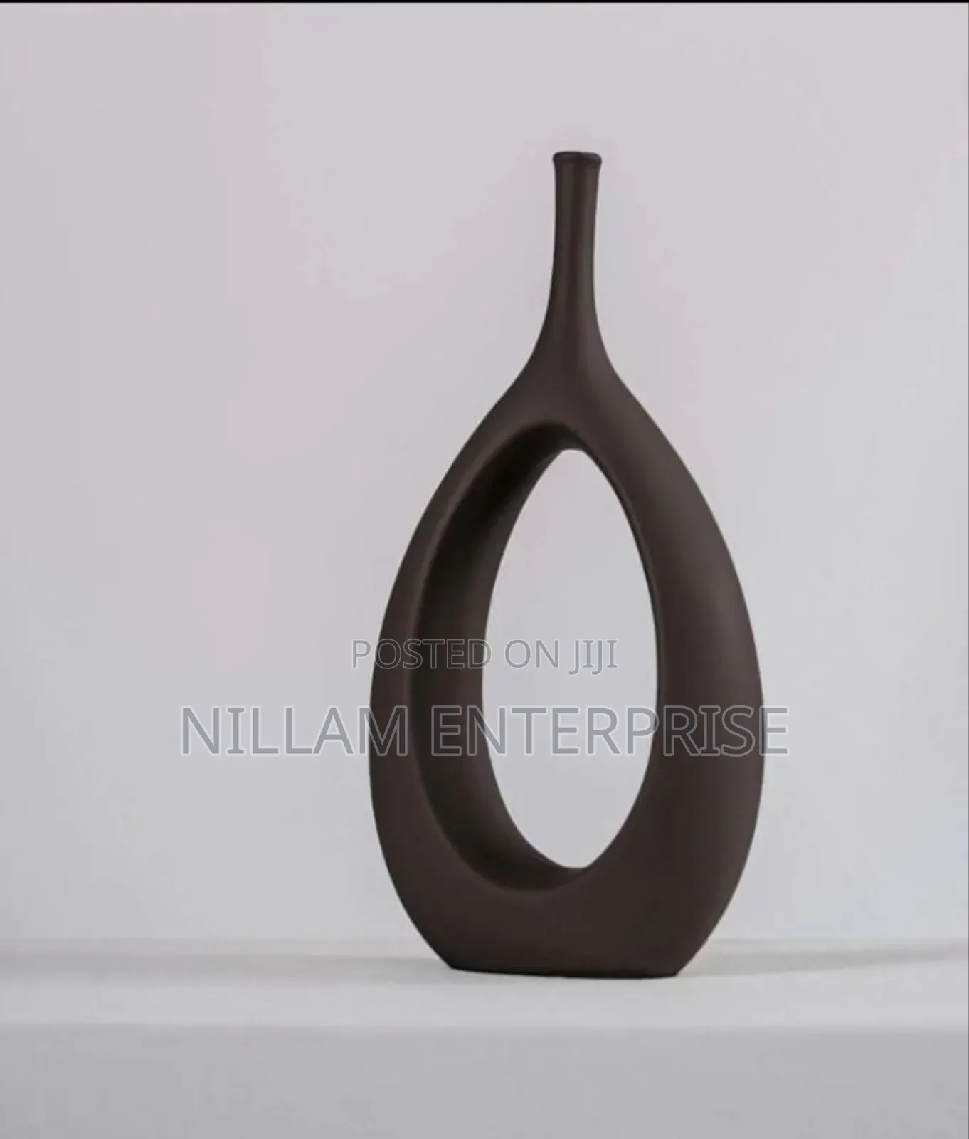 Nordic Doughnut Vase