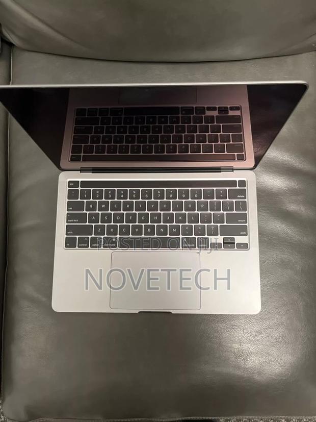 Laptop Apple MacBook Pro 2020 32GB Intel Core I7 SSD 512GB - thumbnail 3