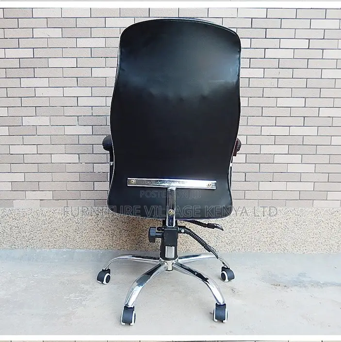 Office Chairs: High Back Basic Leather Staff Office Chair