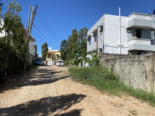 1/8 Plot Inside the Estate for Sale in Nyali - thumbnail 6
