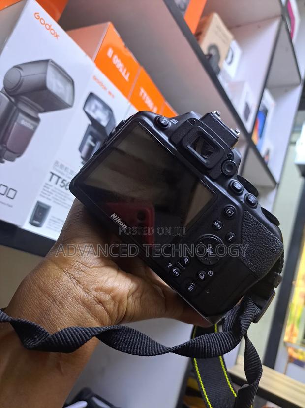 Used Nikon D3500 With Kit Lense Original Battery And Charger - thumbnail 5