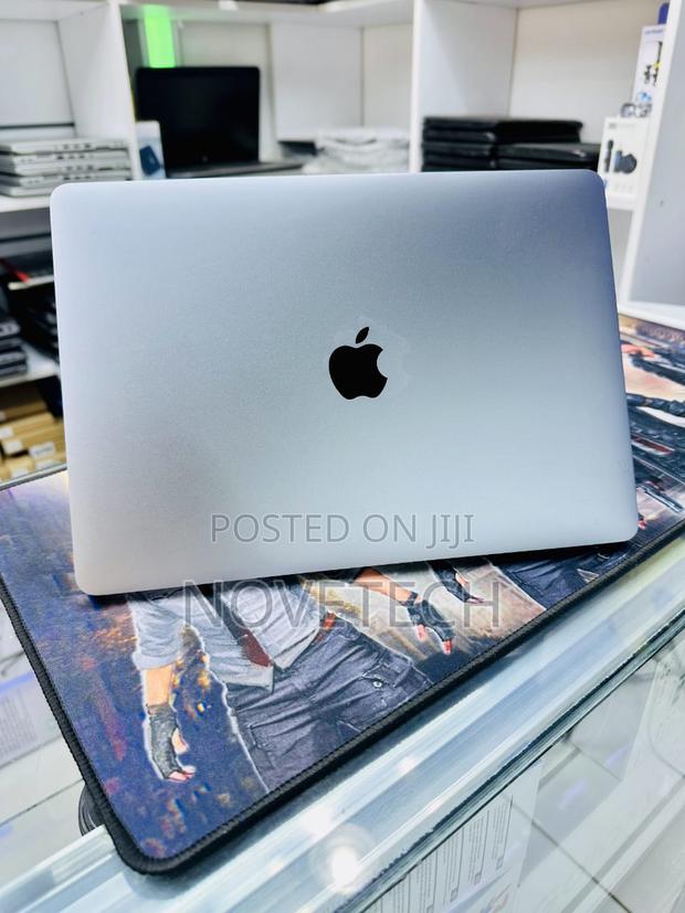 Laptop Apple MacBook Pro 2017 8GB Intel Core I5 SSD 256GB - thumbnail 4