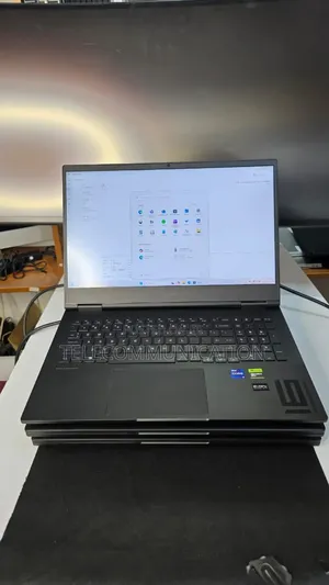 Buying Used and Dead Laptops, 