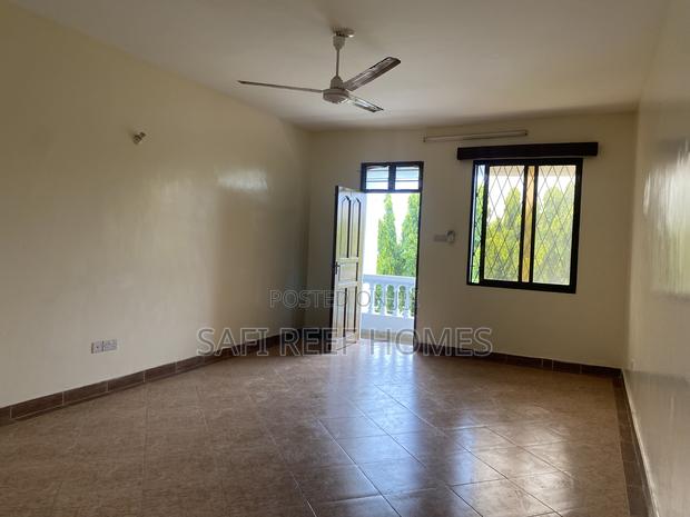 3bdrm Apartment in Nyali for rent