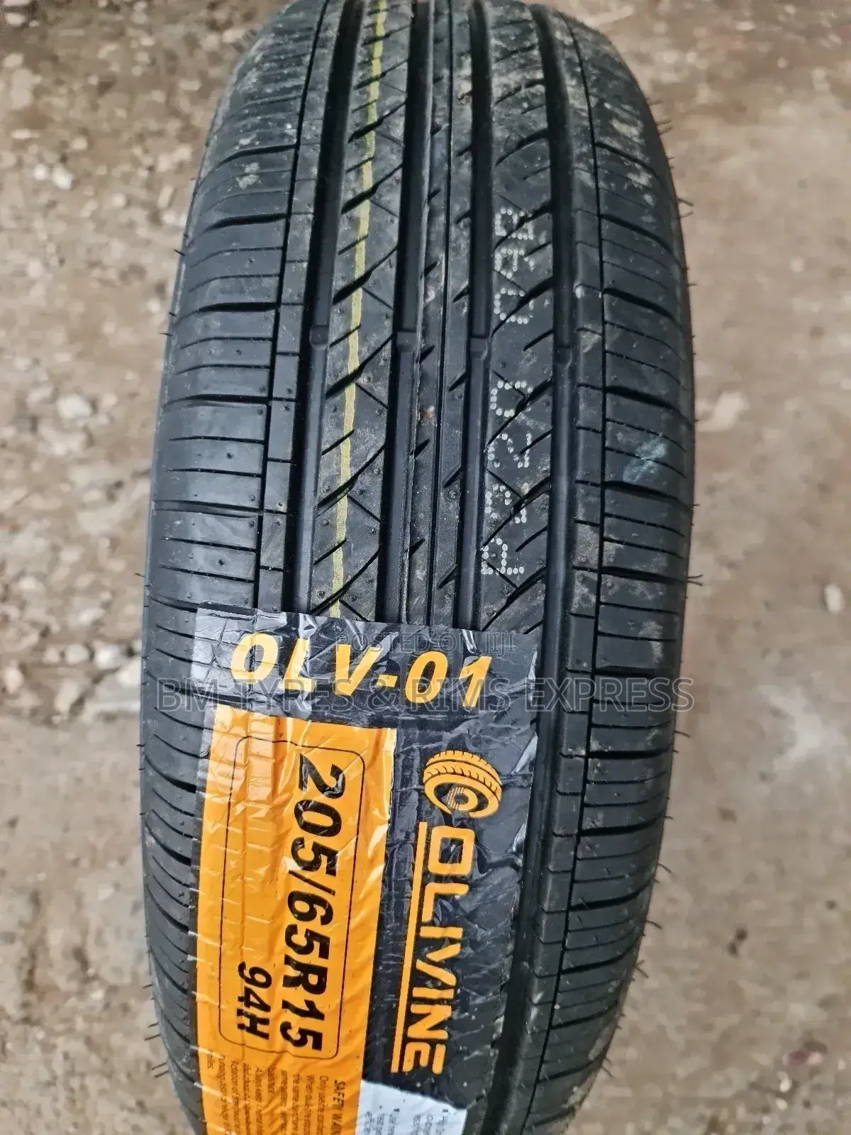 205/65 R15 Olivine Tyres.