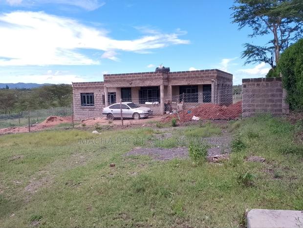 Machakos Plot 50 by 100ft With Drilled Borehole - thumbnail 4