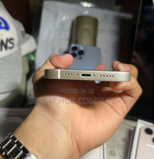 Apple iPhone 13 128 GB White - thumbnail 5