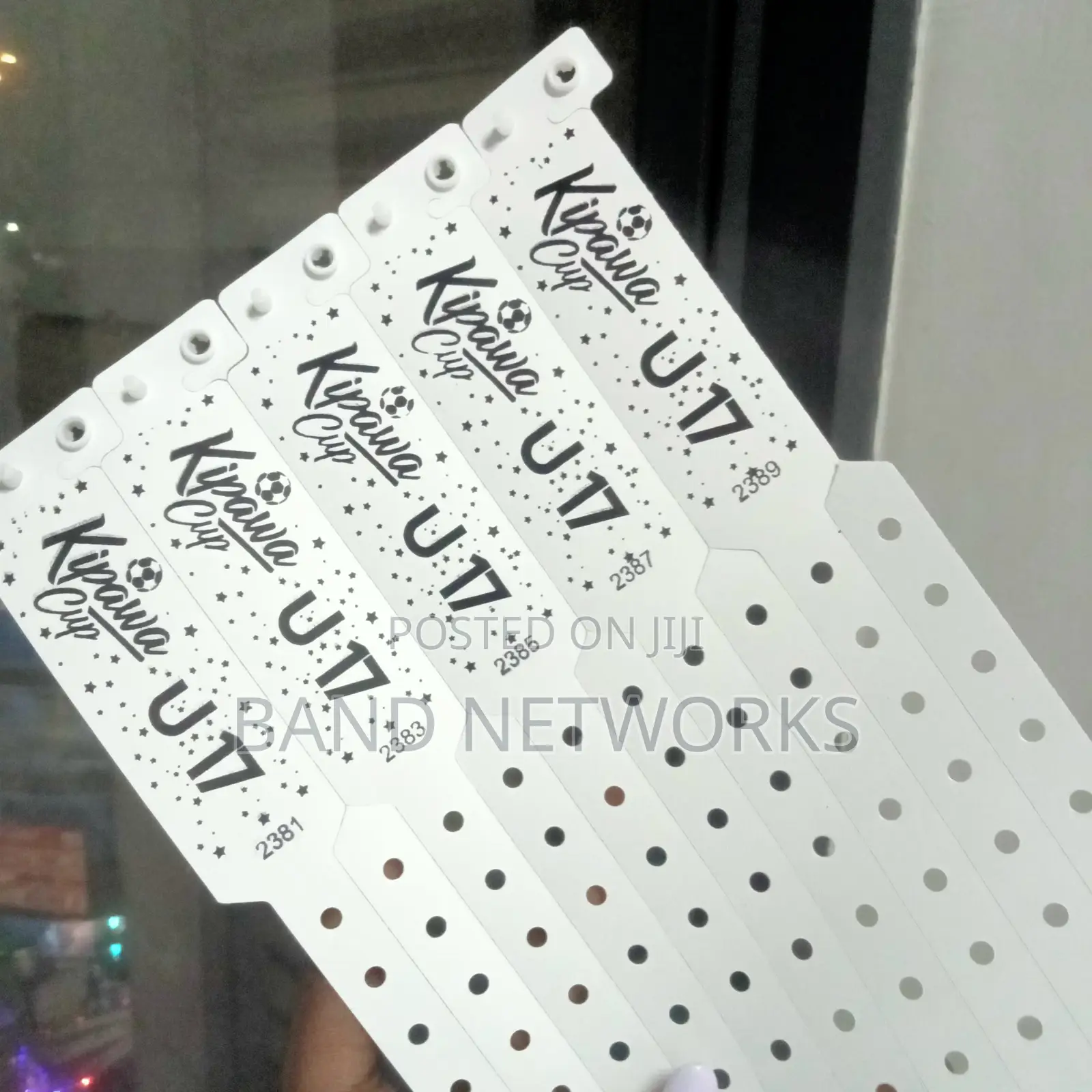Plastic, Vinyl Glitter One Time Use Event Wristbands