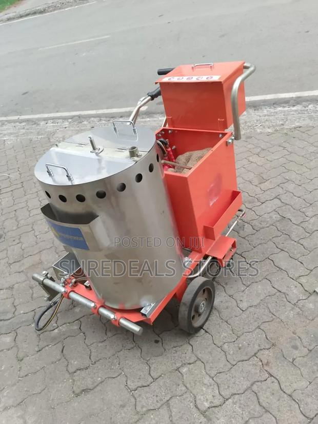 Thermoplastic Pavement Road Marking Machine - main view