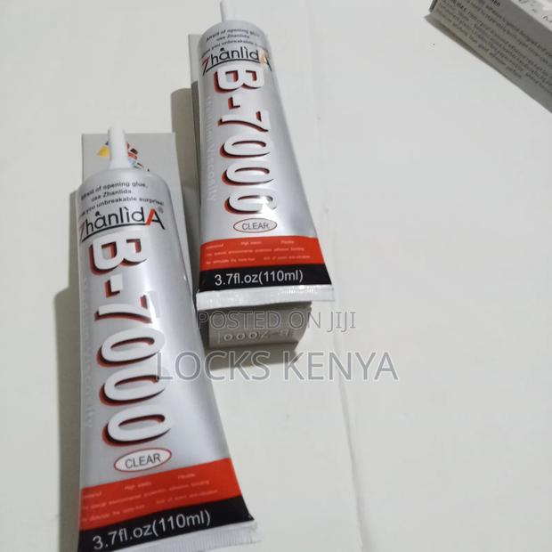 Powerful Phone Screens Glue - thumbnail 2
