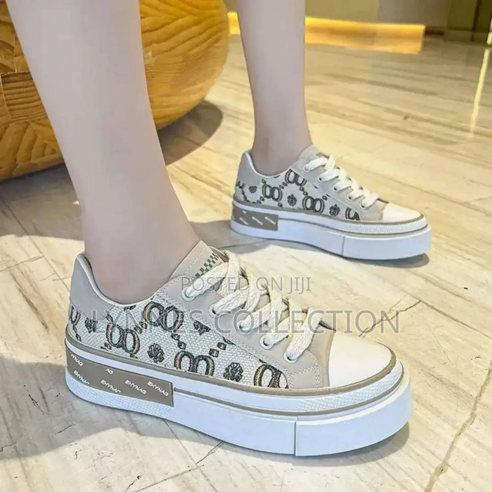 Ladies Sneakers ,Ladies Quality Rubbers