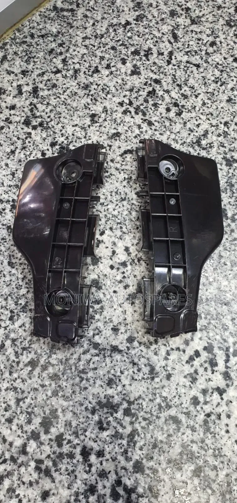 Bumper Bracket/Bumper Slide/Holder Toyota Prius