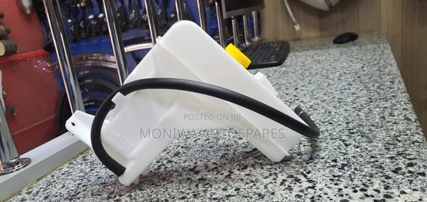 Coolant Bottle Toyota Xtrail T30/Nissan B15