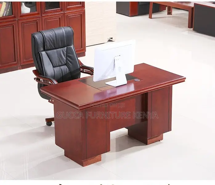 Office Tables:1200mm Prestige Veneer Leadership Desk