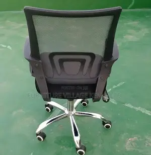 Office Chair: Office Home Everyday Mesh Task Chair