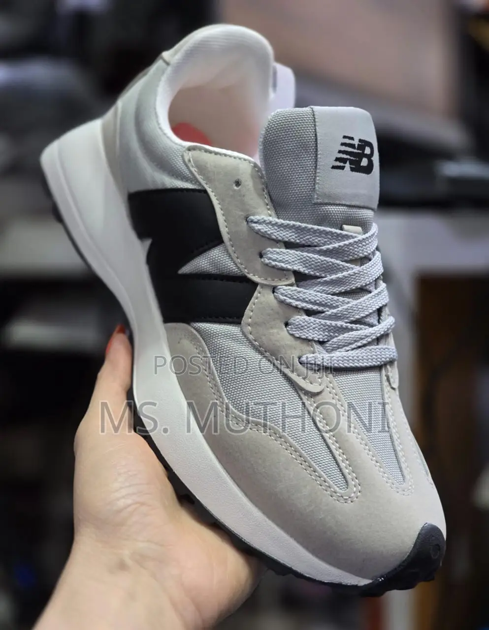 Quality Unisex. Nb 327 36-44