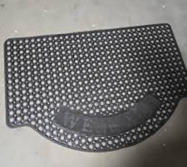 Large Size Heavy Plastic Outdoor Mats Now Available - thumbnail 2