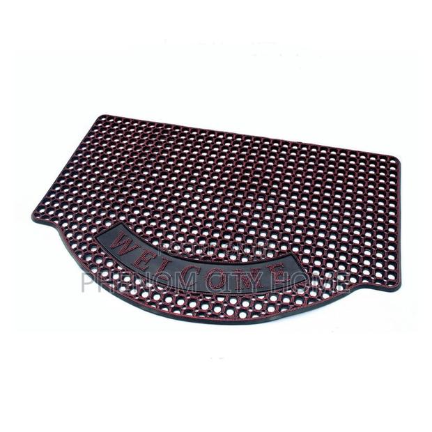 Large Size Heavy Plastic Outdoor Mats Now Available - main view