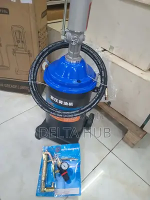 New Lubricating Grease Bucket