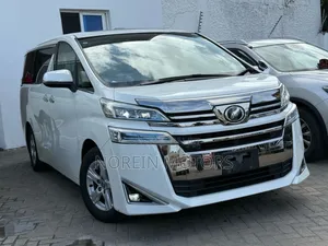 Toyota Vellfire 2019 Off white