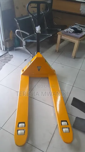 Hisaki Japan Pallet Truck 3tonnes Wide
