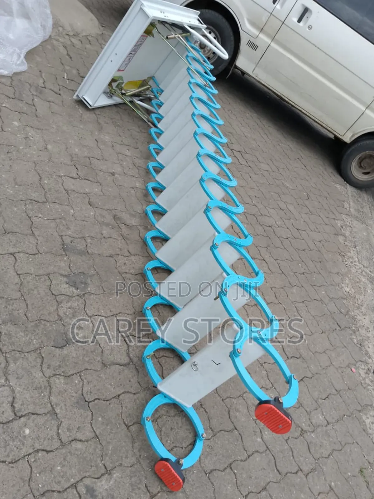 Ceiling Ladder / Loft Ladder