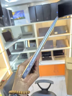 Laptop Apple MacBook Air 2019 8GB Intel Core i5 SSD 256GB