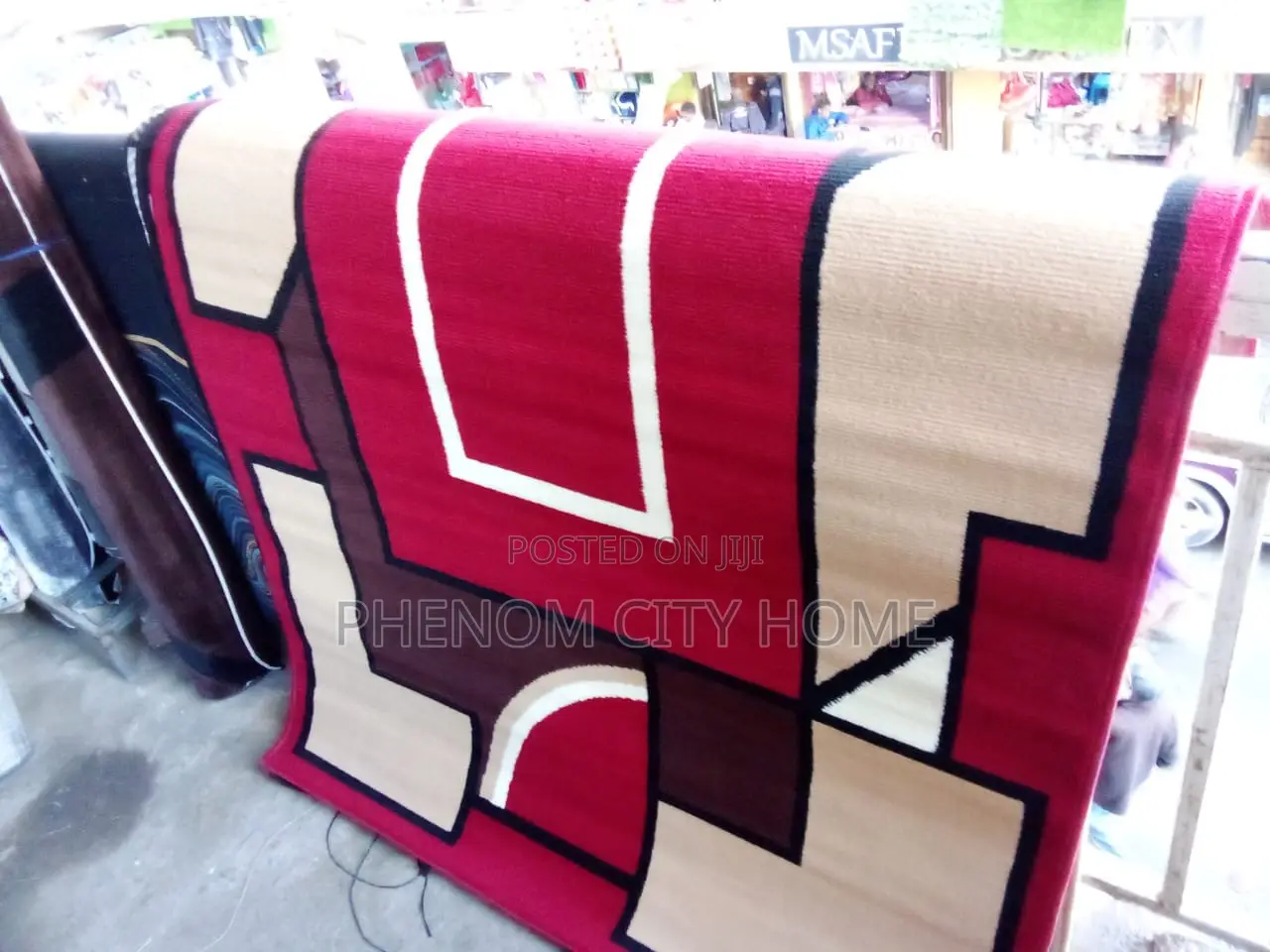 Large Size Thick Patterned Carpets Available