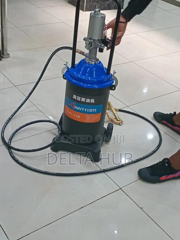 Pressure Grease Bucket Machine