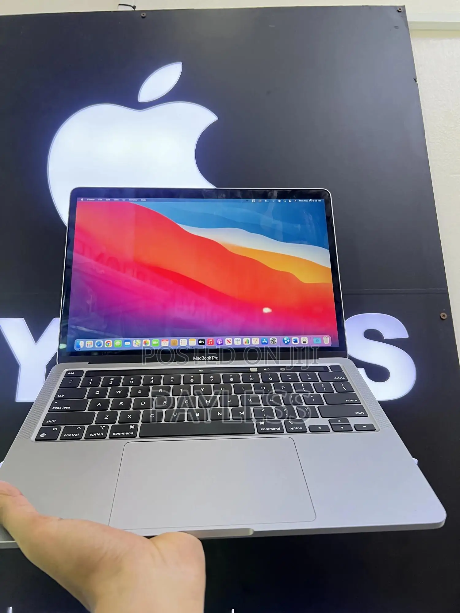 Laptop Apple MacBook Pro 2020 8GB Apple M1 SSD 256GB