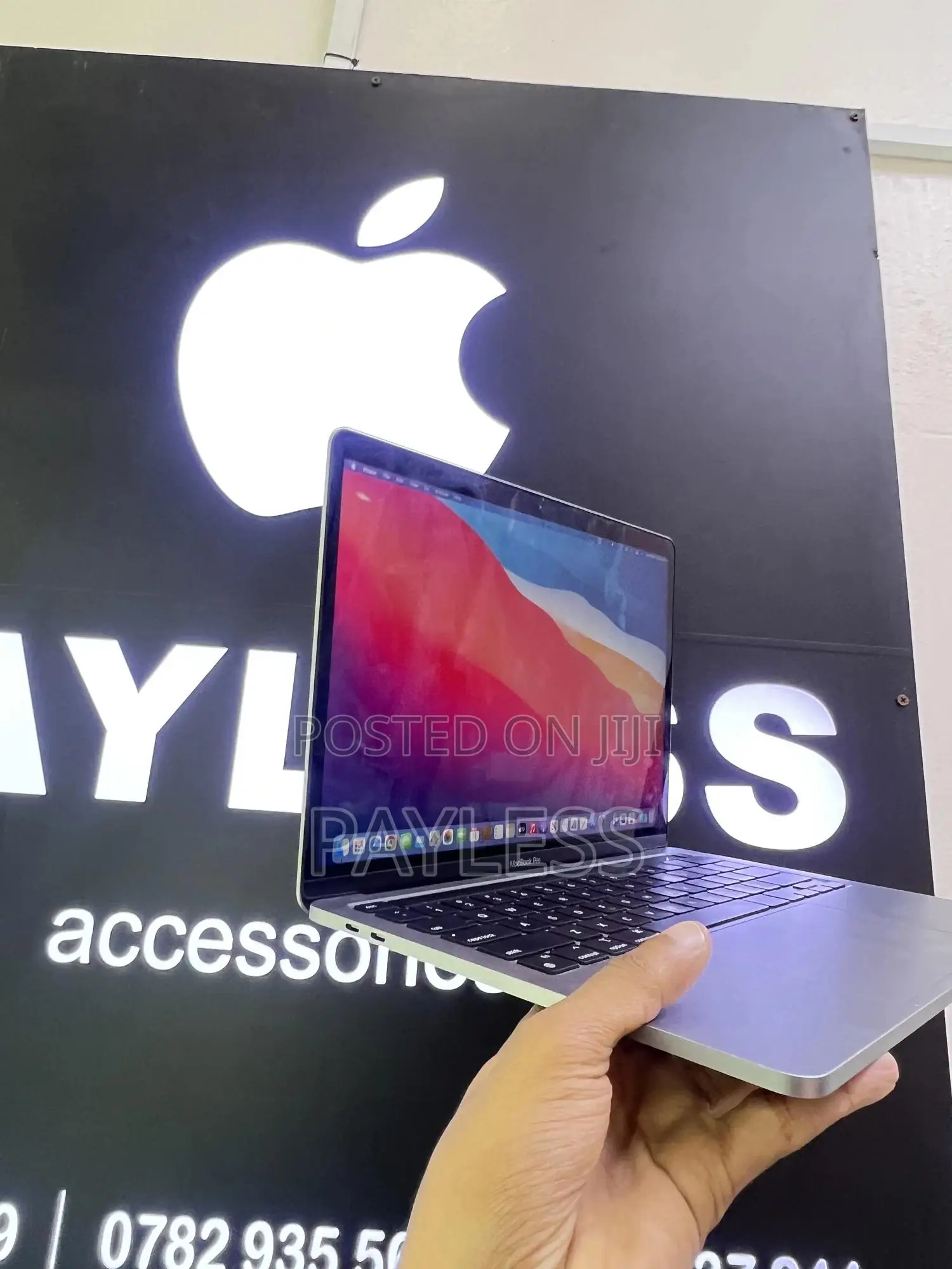 Laptop Apple MacBook Pro 2020 8GB Apple M1 SSD 256GB