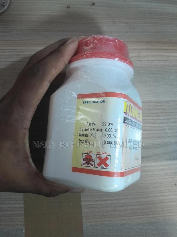 Barium Chloride for School Lab - thumbnail 4