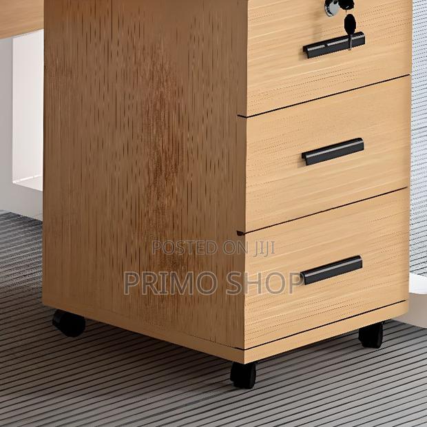 Office Cabinet; 3 Drawer Strong Moving Office Cabinet - thumbnail 6