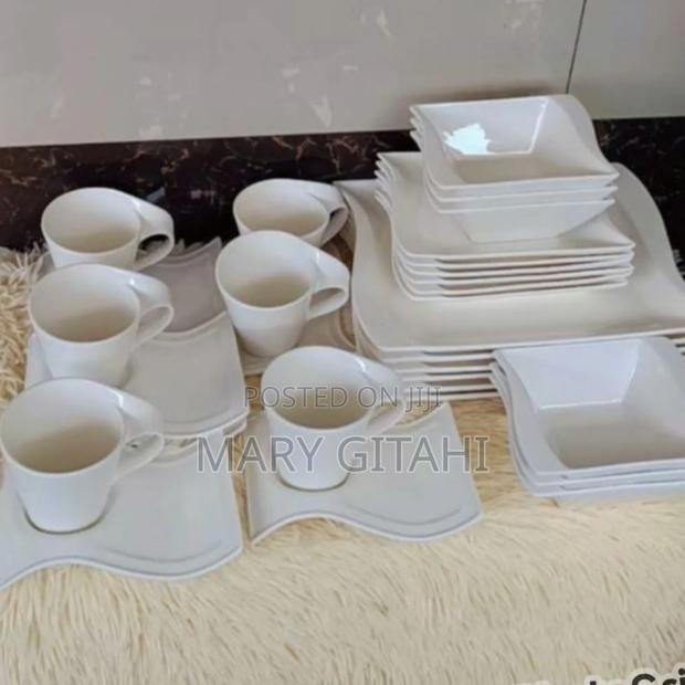 Wavy Dinner Set 
30pcs Set