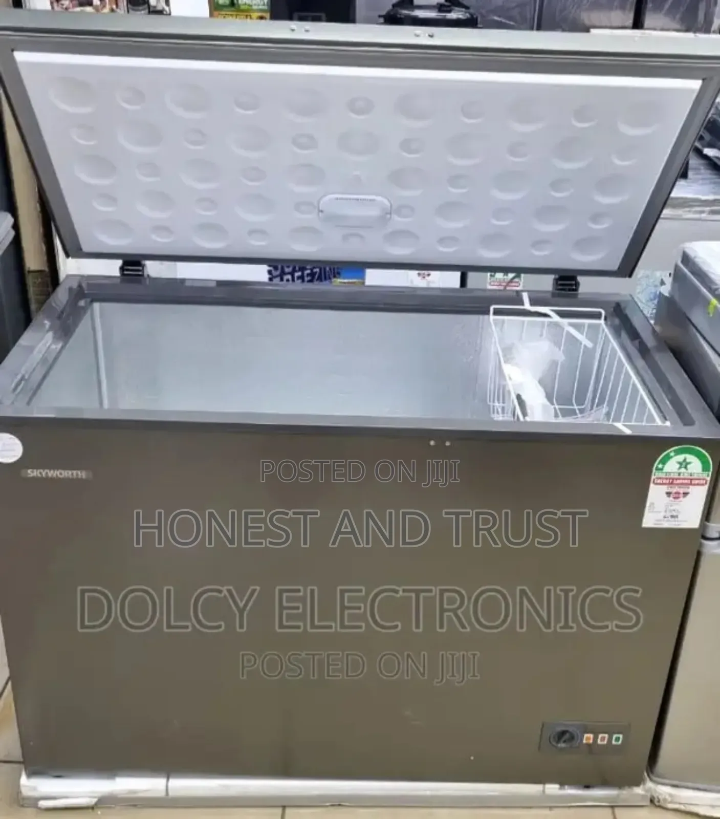 Skyworth 264 Litres Chest Freezer