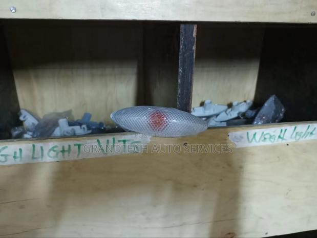 Vitz Wing Light