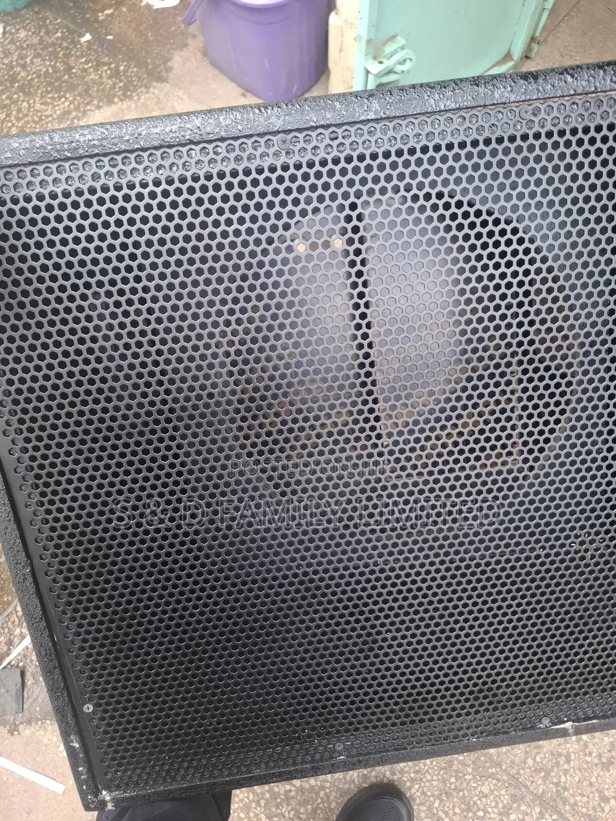 Reverse Bass Speaker Cabinet