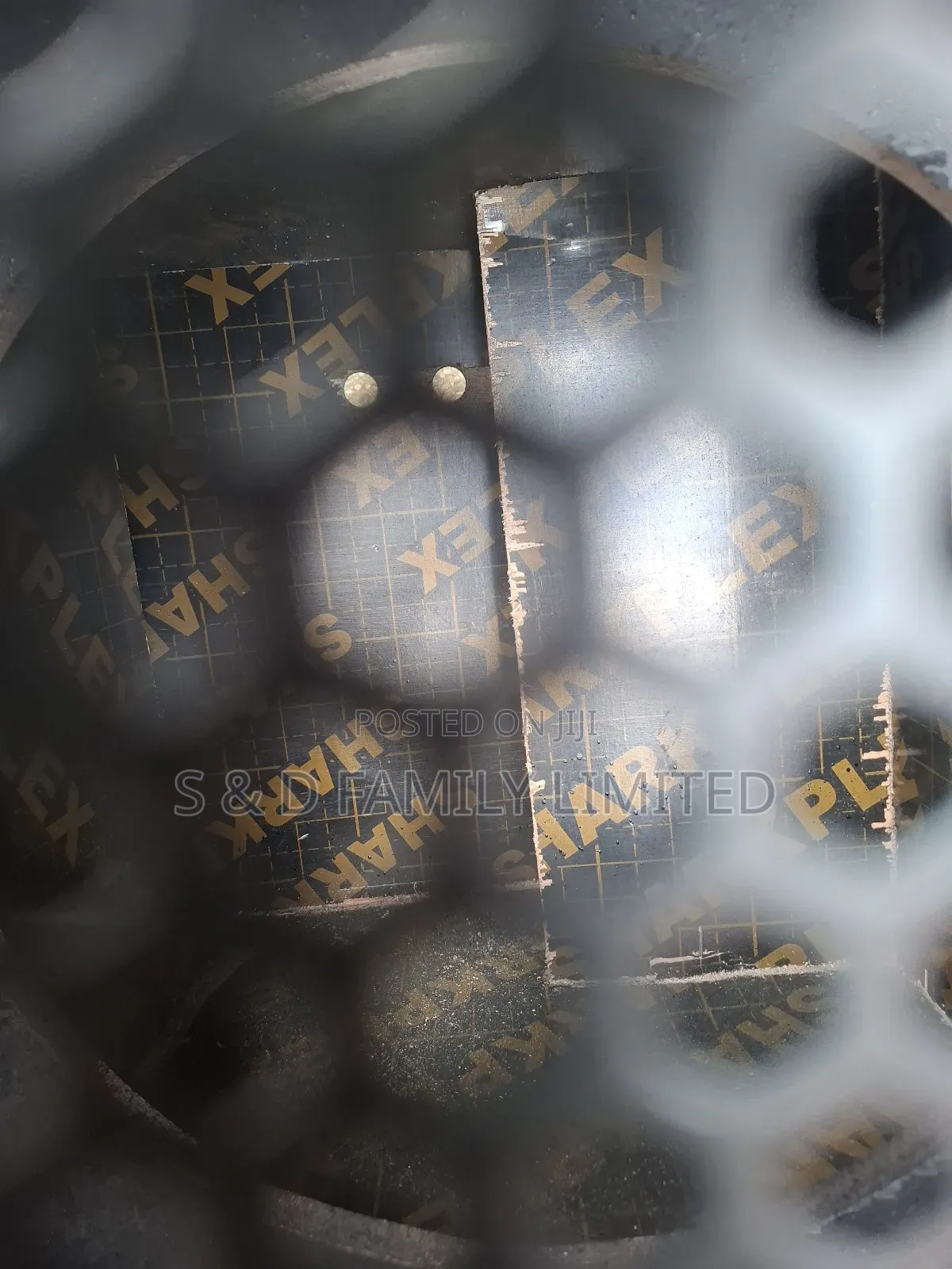 Reverse Bass Speaker Cabinet